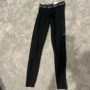 Nike Pro leggings